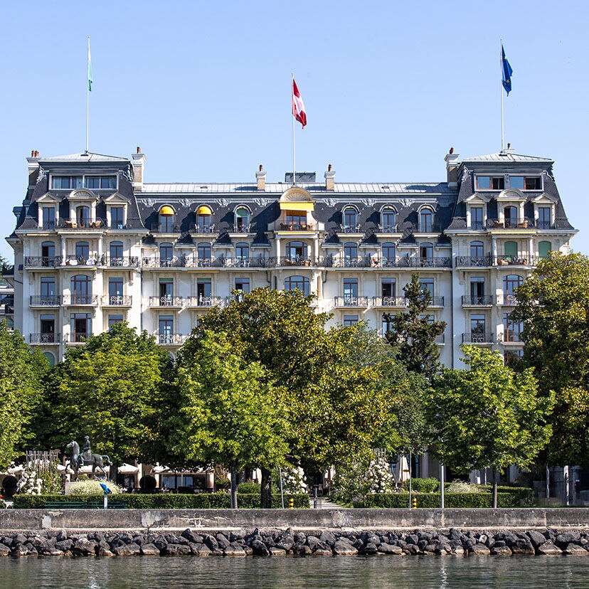 جيرلان سبا في فندق لو بوريفاج بالاس، في لوزان